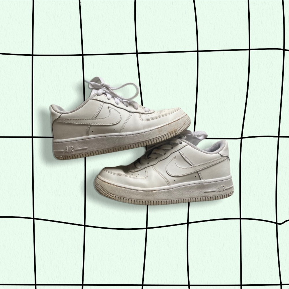 white air force ones - Picture 1 of 4